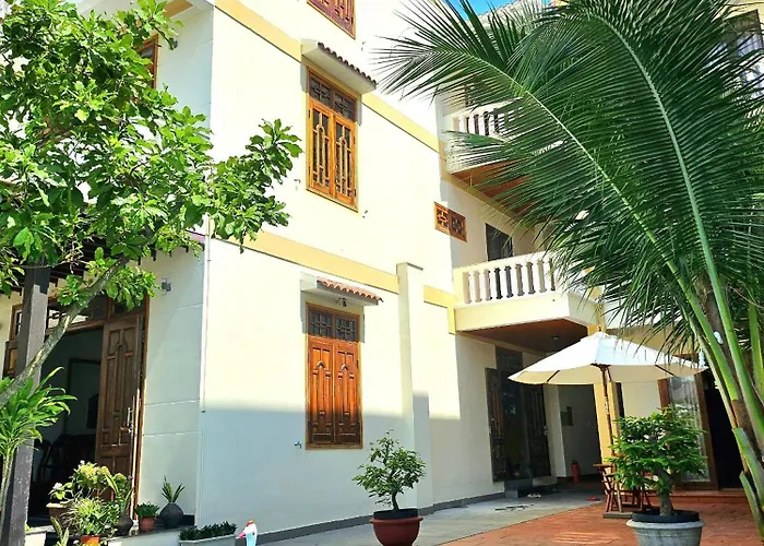 Riverside Sunset Homestay
