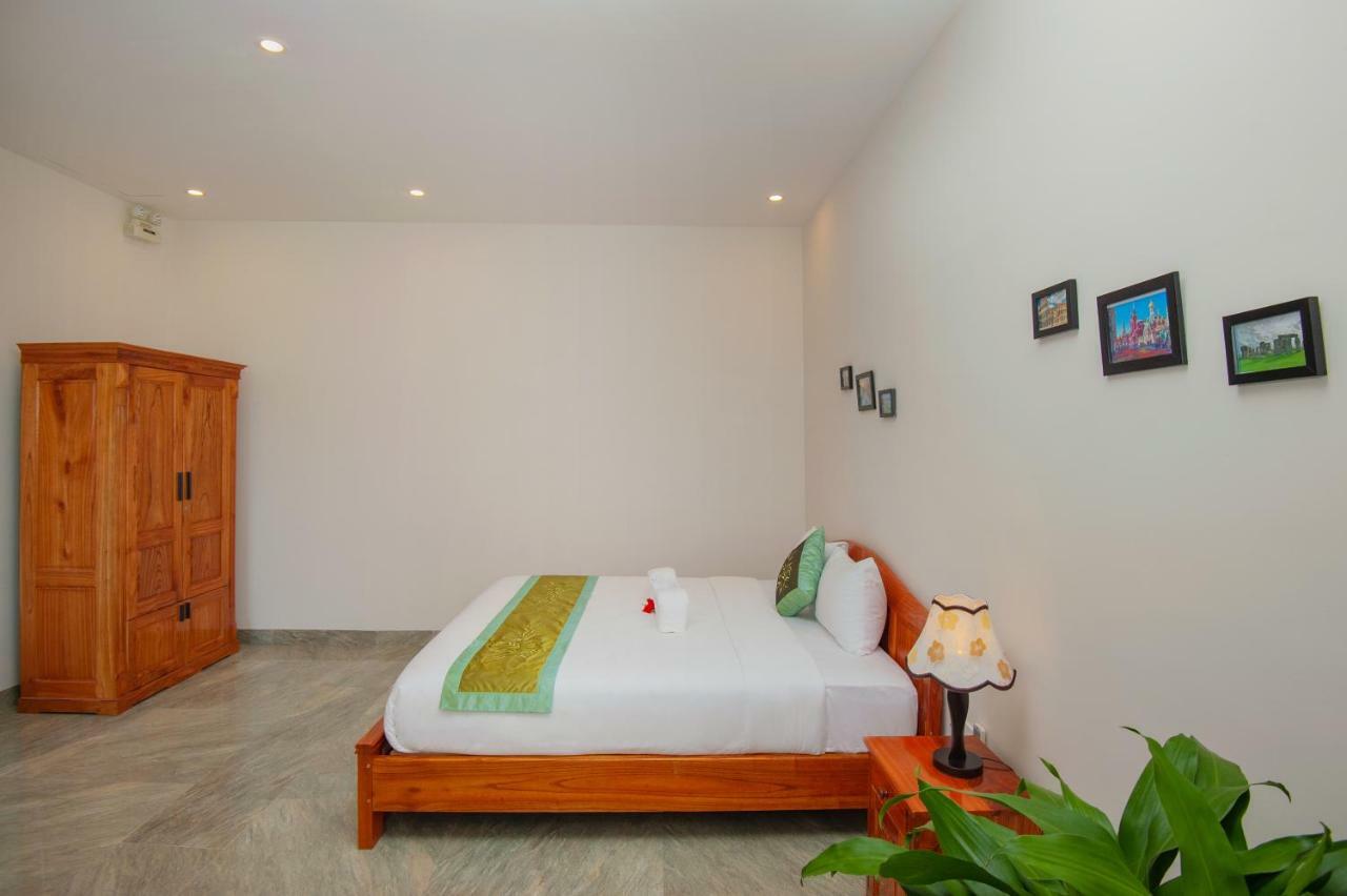 Riverside Sunset Homestay